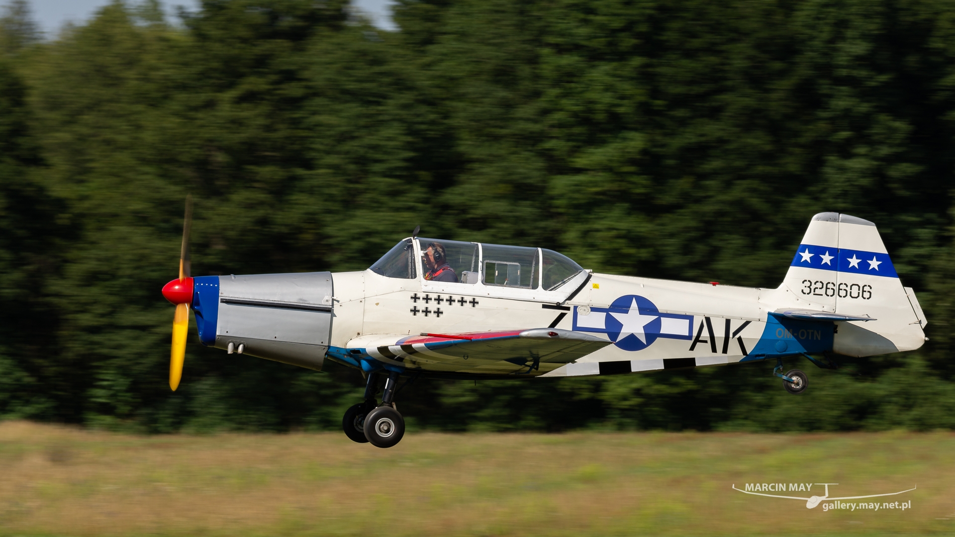 2KrolewskiPiknikLotniczy2023_DSC_0104 2KrolewskiPiknikLotniczy2023_DSC_0104