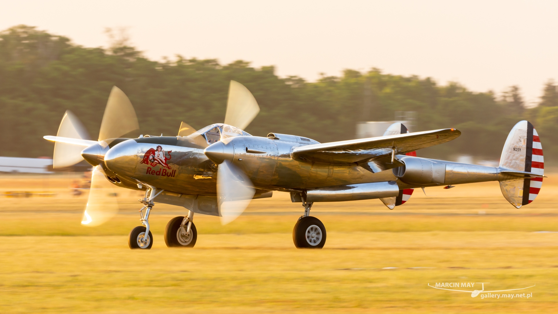 Antidotum_Airshow_2021-zdj019-DSC_0114